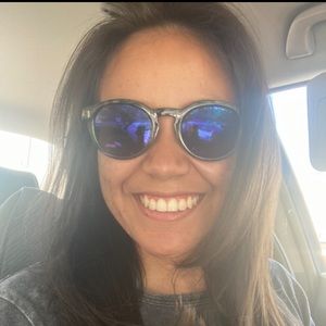 Meet your Posher, Christy